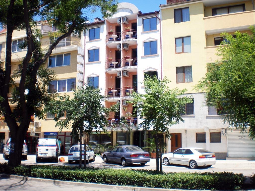 Private Rooms Trakiets Pomorie Exterior foto